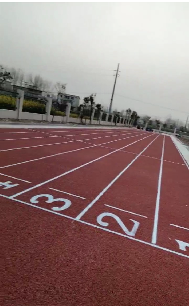 格麗曼體育為安徽阜陽(yáng)某消防站鋪設籃球場(chǎng)和跑道